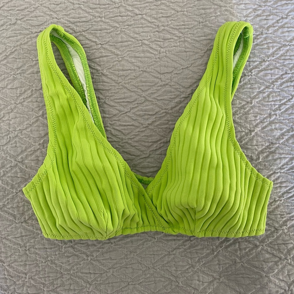 Solid & Striped lime green textured bikini top size XS— never worn